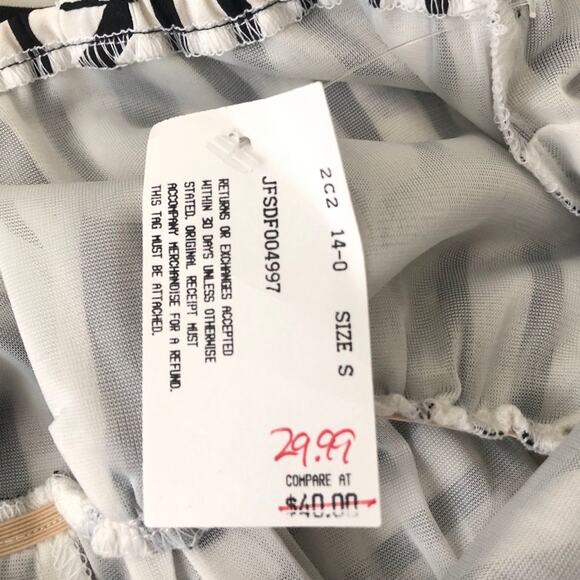 BeBop black and white striped dress - Picture 5 of 7